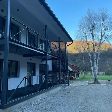 Ubytovacie Zariadenie U Mudajov Maison d'hôtes Kralovany